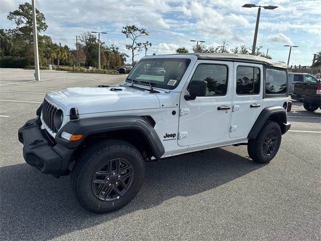 new 2025 Jeep Wrangler car, priced at $41,700