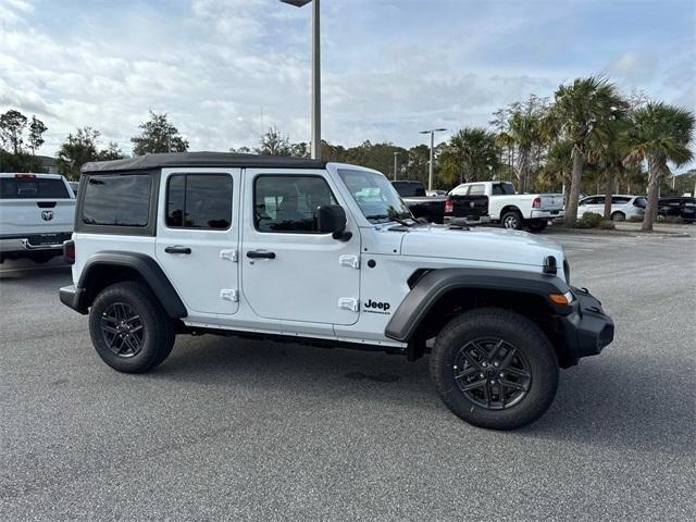 new 2025 Jeep Wrangler car, priced at $39,200