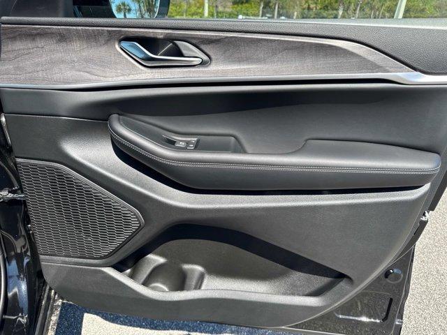 new 2025 Jeep Grand Cherokee L car, priced at $42,978