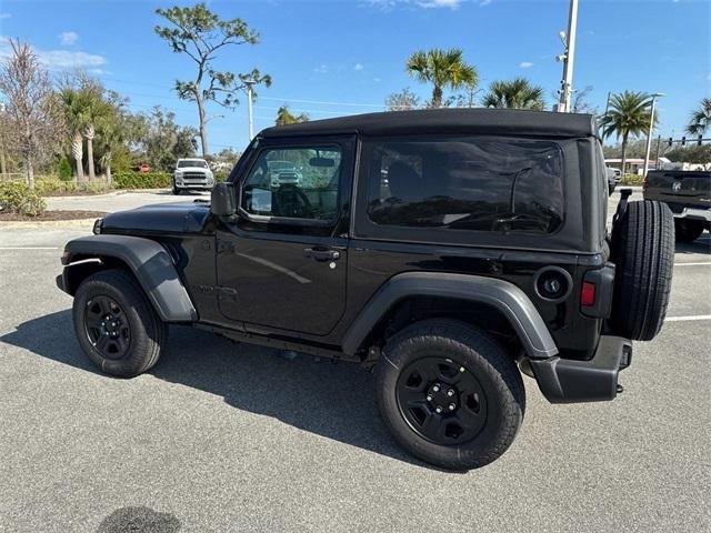 new 2025 Jeep Wrangler car, priced at $32,553