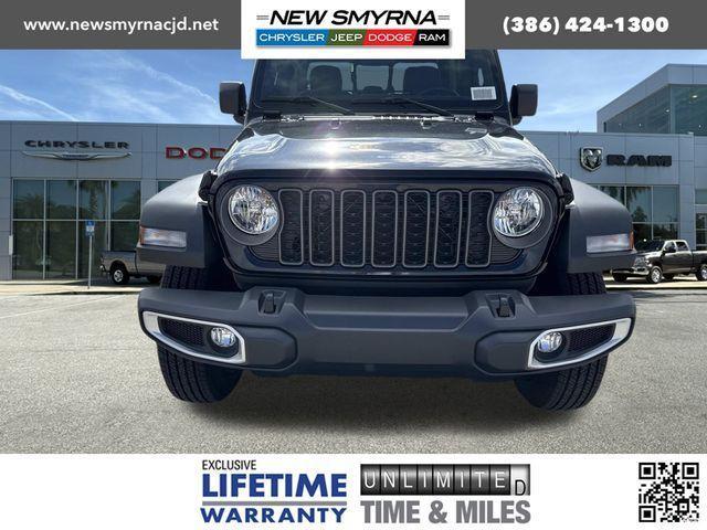 new 2025 Jeep Gladiator car, priced at $36,636