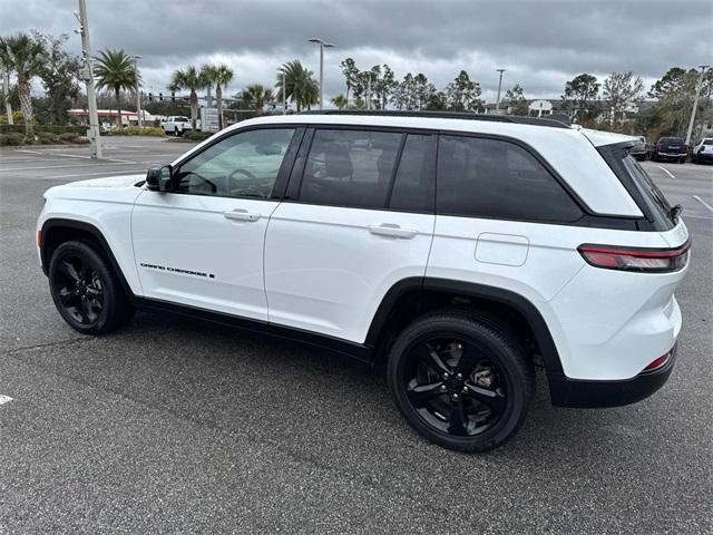 used 2023 Jeep Grand Cherokee car, priced at $28,888