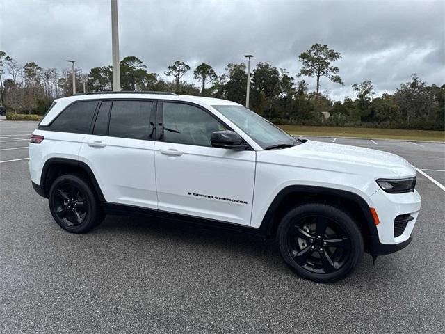 used 2023 Jeep Grand Cherokee car, priced at $28,888