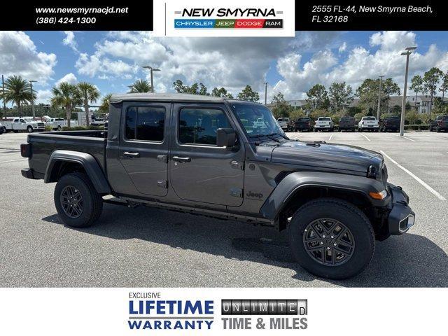 new 2025 Jeep Gladiator car, priced at $47,749