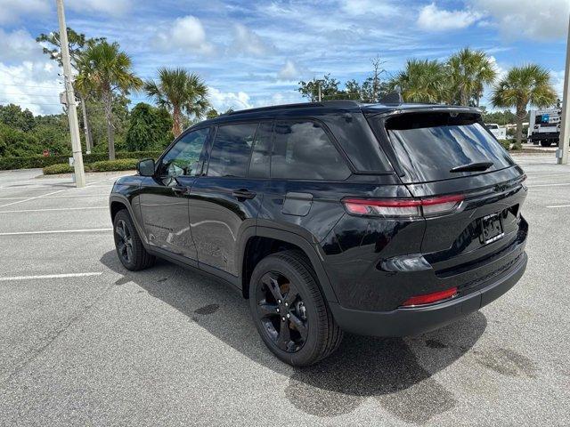 new 2025 Jeep Grand Cherokee car, priced at $48,269