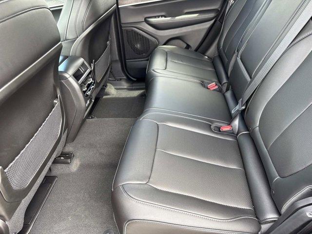 new 2025 Jeep Grand Cherokee car, priced at $48,269