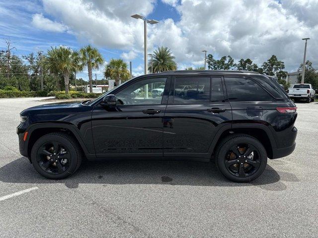 new 2025 Jeep Grand Cherokee car, priced at $48,269