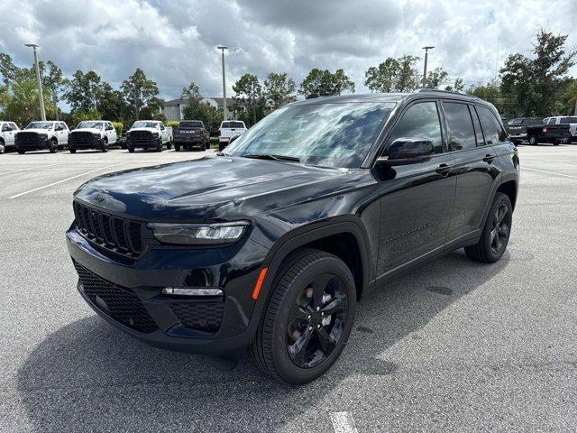 new 2025 Jeep Grand Cherokee car, priced at $48,269