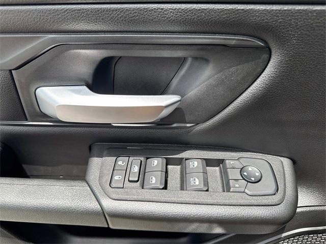 new 2025 Ram 1500 car, priced at $41,516