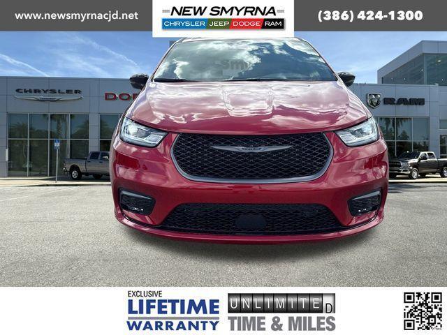 new 2026 Chrysler Pacifica car, priced at $44,937
