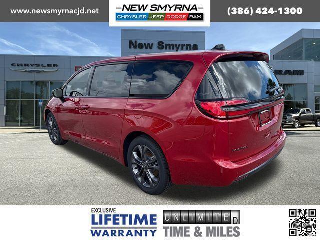 new 2026 Chrysler Pacifica car, priced at $44,937
