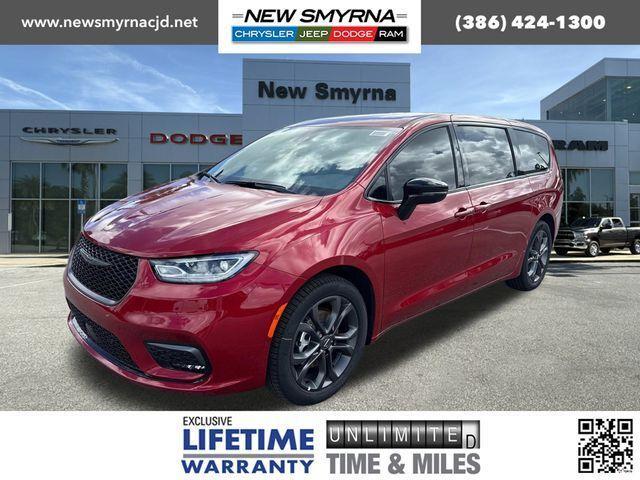 new 2026 Chrysler Pacifica car, priced at $44,937