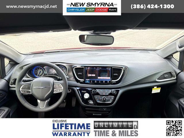 new 2026 Chrysler Pacifica car, priced at $44,937