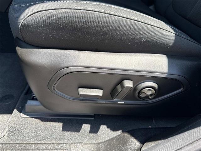new 2025 Jeep Grand Cherokee car, priced at $33,657