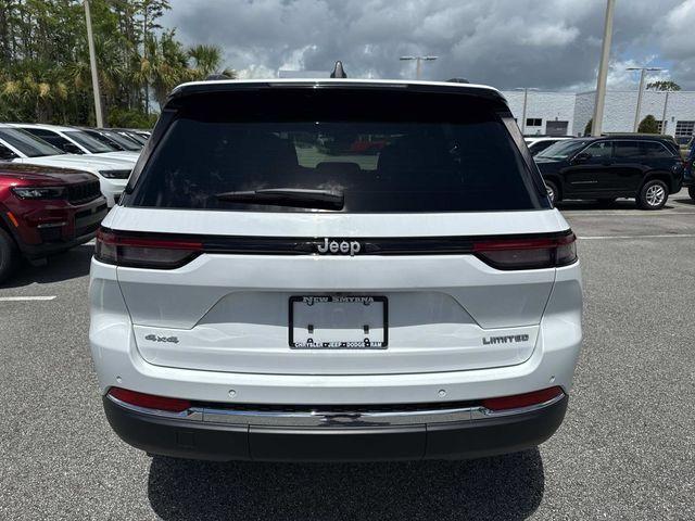 new 2025 Jeep Grand Cherokee car, priced at $46,181