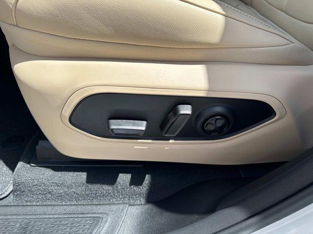 new 2025 Jeep Grand Cherokee car, priced at $46,181