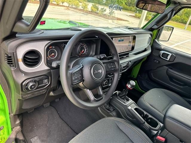 new 2025 Jeep Wrangler car, priced at $33,152