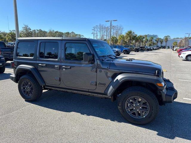 new 2025 Jeep Wrangler car, priced at $46,297