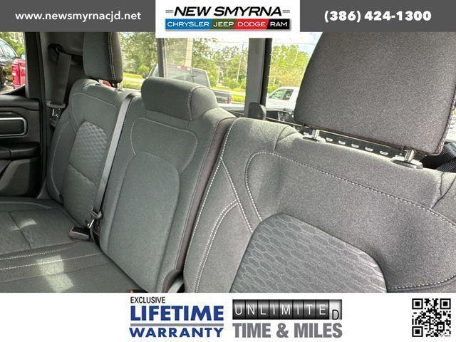 new 2025 Ram 1500 car, priced at $45,152