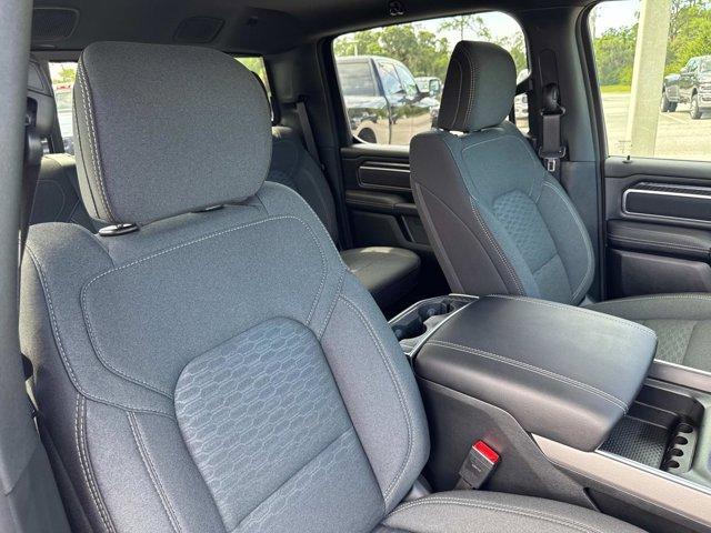 new 2025 Ram 1500 car, priced at $52,515