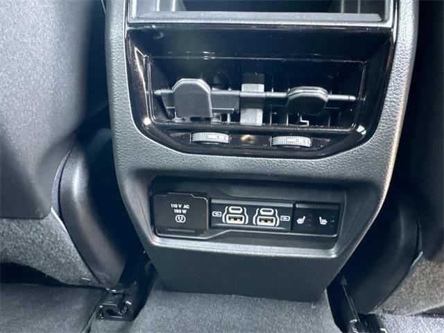 used 2025 Jeep Grand Cherokee car, priced at $37,888