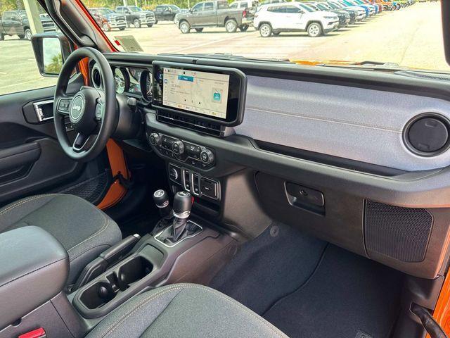 new 2025 Jeep Wrangler car, priced at $37,267