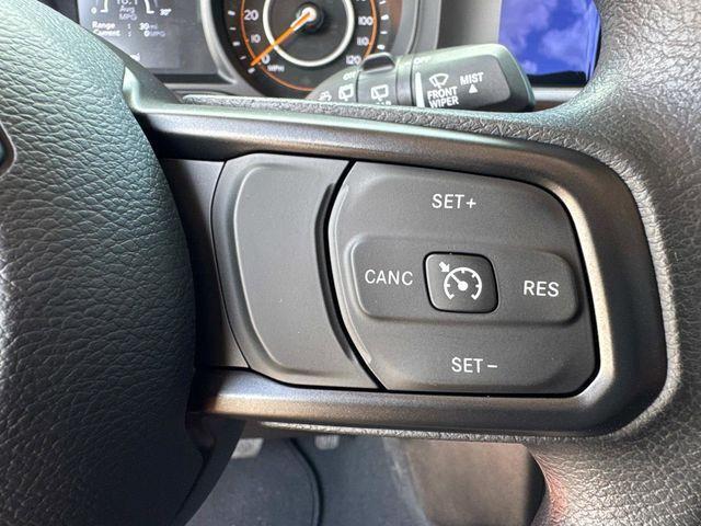 new 2025 Jeep Wrangler car, priced at $37,267