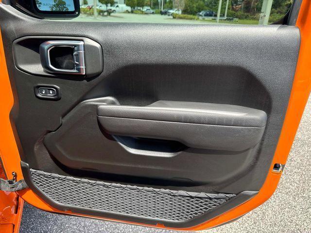 new 2025 Jeep Wrangler car, priced at $37,267