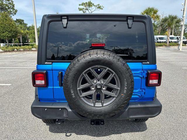 new 2025 Jeep Wrangler car, priced at $47,713