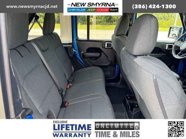 new 2025 Jeep Wrangler car, priced at $47,063