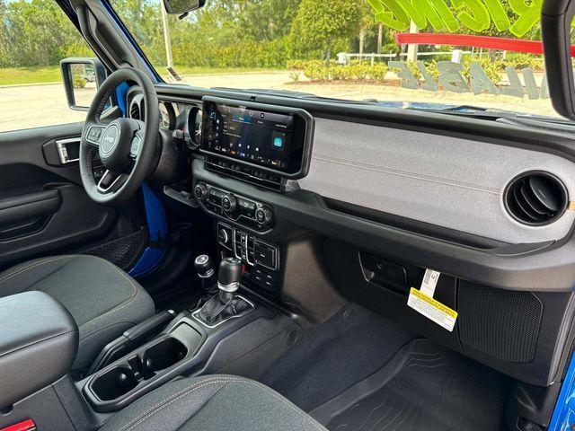 new 2025 Jeep Wrangler car, priced at $47,713