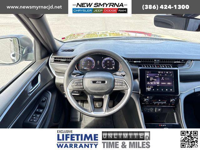 new 2025 Jeep Grand Cherokee L car, priced at $37,927