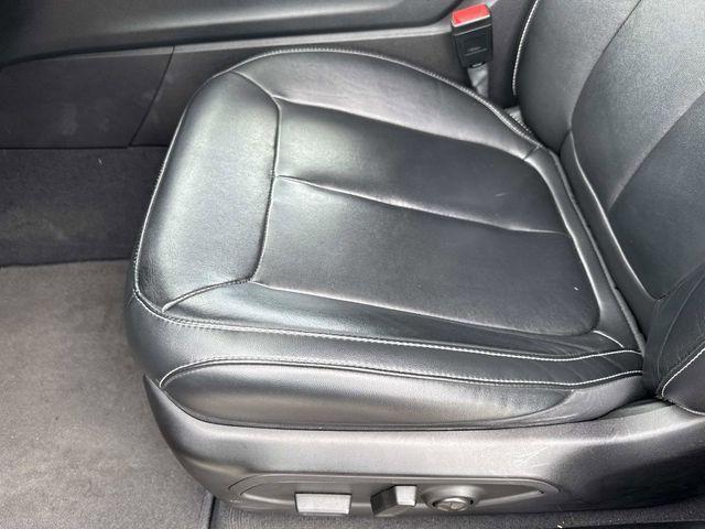 used 2022 Jeep Grand Cherokee car, priced at $27,588