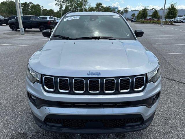 new 2025 Jeep Compass car, priced at $33,175