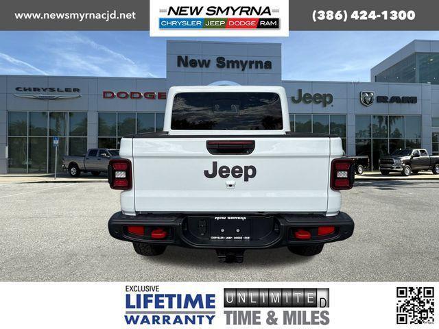 new 2025 Jeep Gladiator car, priced at $53,241