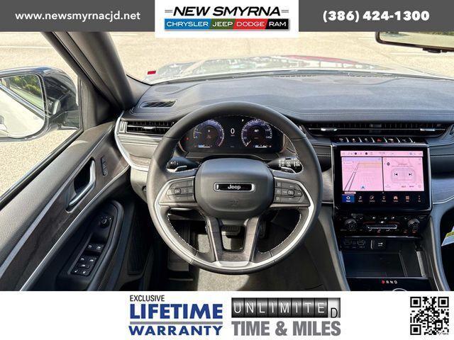 new 2025 Jeep Grand Cherokee car, priced at $47,519