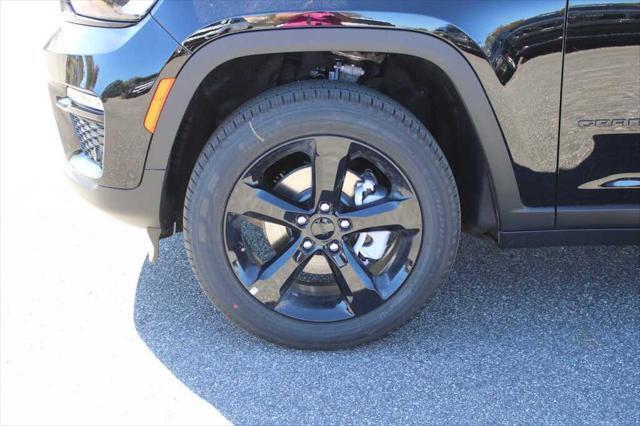 new 2025 Jeep Grand Cherokee car
