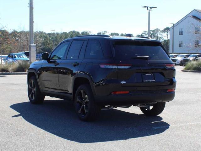 new 2025 Jeep Grand Cherokee car