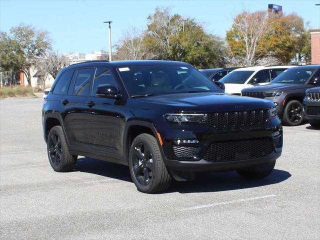 new 2025 Jeep Grand Cherokee car