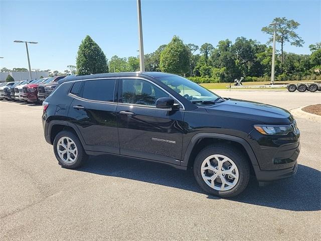 new 2024 Jeep Compass car, priced at $28,916