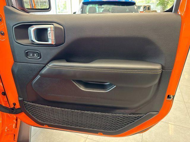 new 2025 Jeep Wrangler car, priced at $108,977