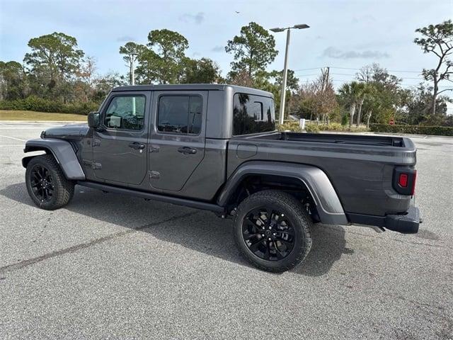 new 2025 Jeep Gladiator car, priced at $45,595