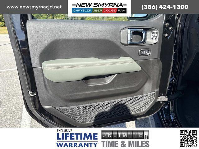 new 2026 Jeep Gladiator car, priced at $67,345