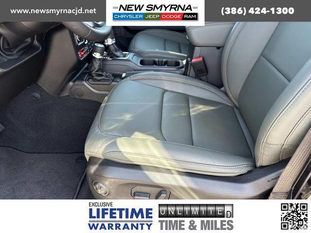 new 2026 Jeep Gladiator car, priced at $67,345