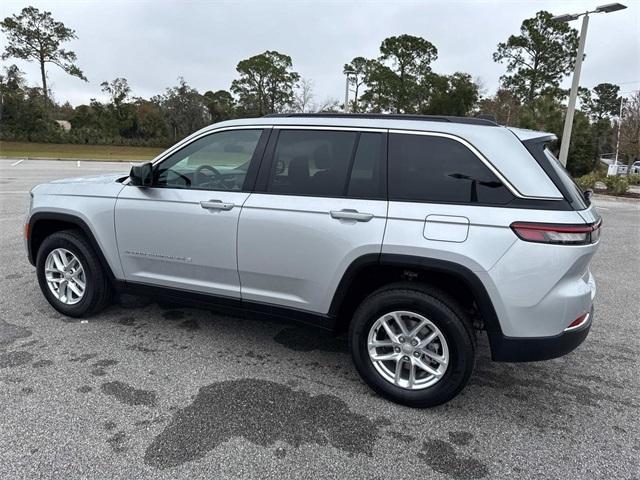 new 2025 Jeep Grand Cherokee car, priced at $39,320