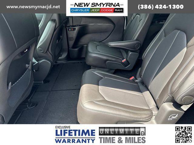 new 2026 Chrysler Pacifica car, priced at $44,506