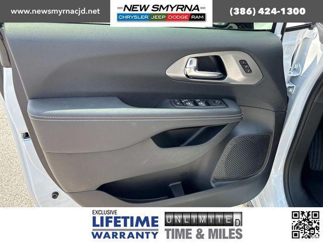 new 2026 Chrysler Pacifica car, priced at $44,506