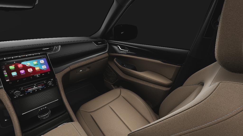 new 2025 Jeep Grand Cherokee car, priced at $42,150