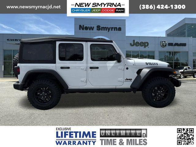 new 2025 Jeep Wrangler car, priced at $43,177