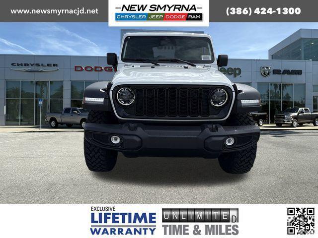 new 2025 Jeep Wrangler car, priced at $43,177